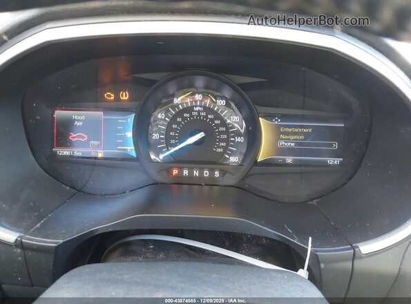 2FMPK4J94LBA58852 2020 FORD EDGE White Vista de los asientos traseros