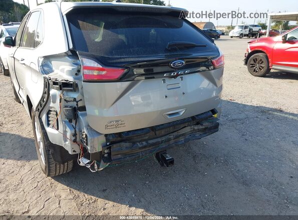 2FMPK4J98NBA93977 2022 FORD EDGE Silver Widok z przodu