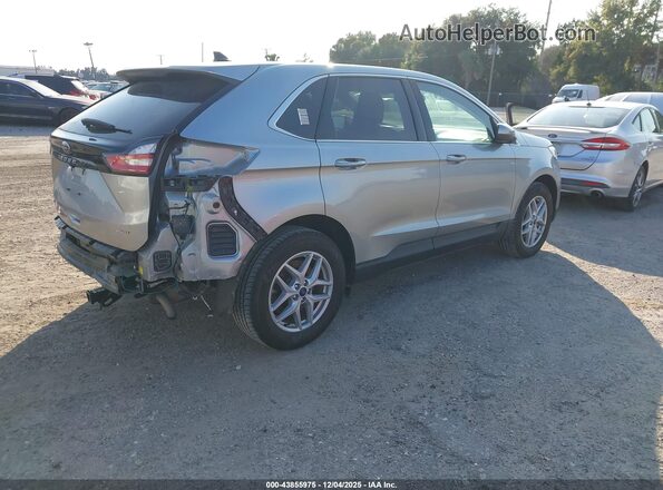 2FMPK4J98NBA93977 2022 FORD EDGE Silver Tył prawy
