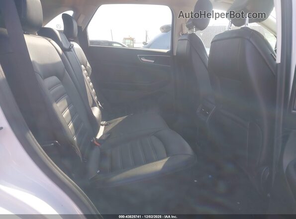 2FMPK4J99NBA99464 2022 FORD EDGE White Widok naklejki z numerem VIN