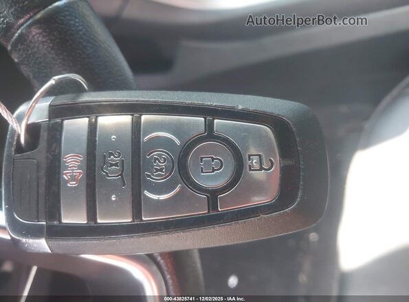 2FMPK4J99NBA99464 2022 FORD EDGE White Widok deski rozdzielczej