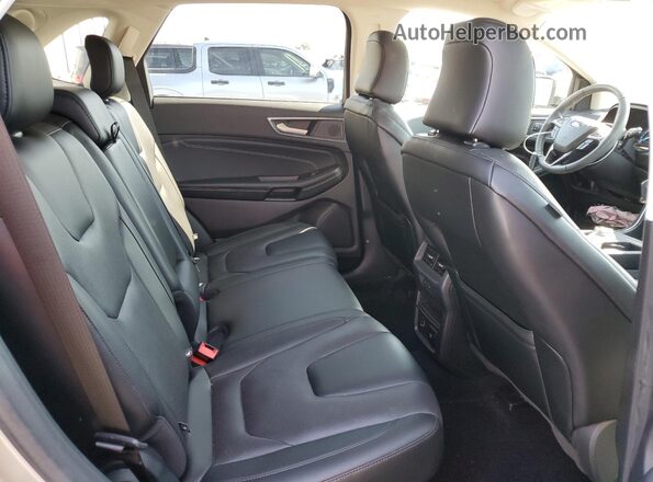 2FMPK4K91NBA15264 2022 FORD EDGE Silver უკანა სალონის ხედი