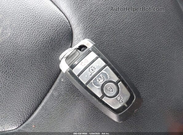 2FMPK4K96NBB05154 2022 FORD EDGE Серебряный 