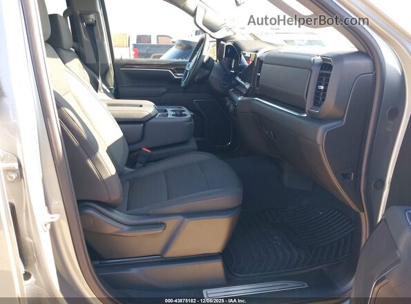 2GCUKEED3T1114751 2026 CHEVROLET SILVERADO Gray Widok wnętrza z przodu