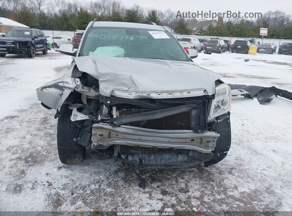 2GKALNEK8H6186185 2017 GMC TERRAIN Silver Front view