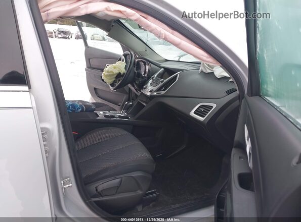 2GKALNEK8H6186185 2017 GMC TERRAIN Silver Front interior view