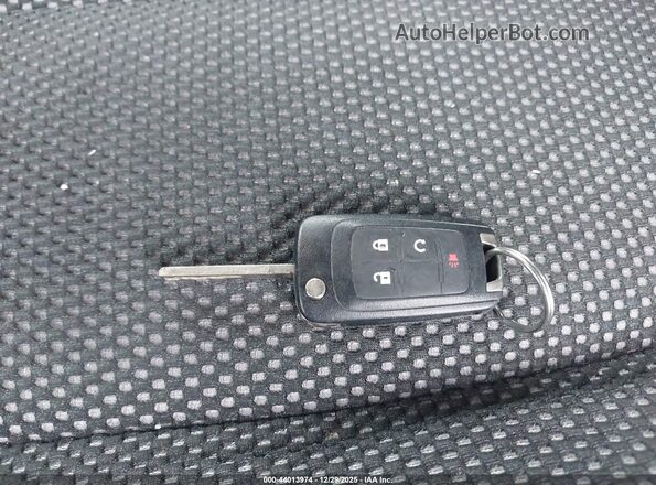 2GKALNEK8H6186185 2017 GMC TERRAIN Silver Dashboard view