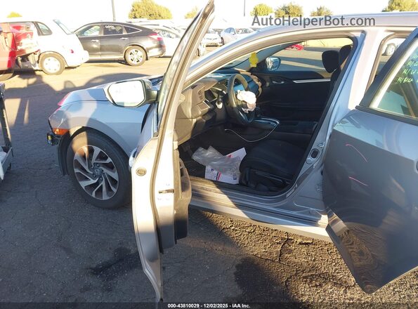 2HGFC2F79GH531318 2016 HONDA CIVIC Silver Widok wnętrza z przodu