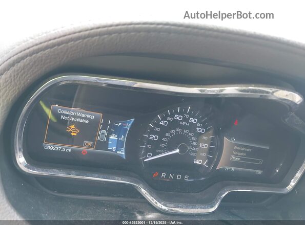 2LMHJ5AT0KBL03660 2019 LINCOLN MKT Gold Вид задніх сидінь