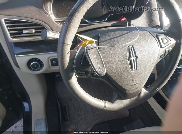 2LMHJ5AT9KBL01888 2019 LINCOLN MKT Black Вид панелі приладів