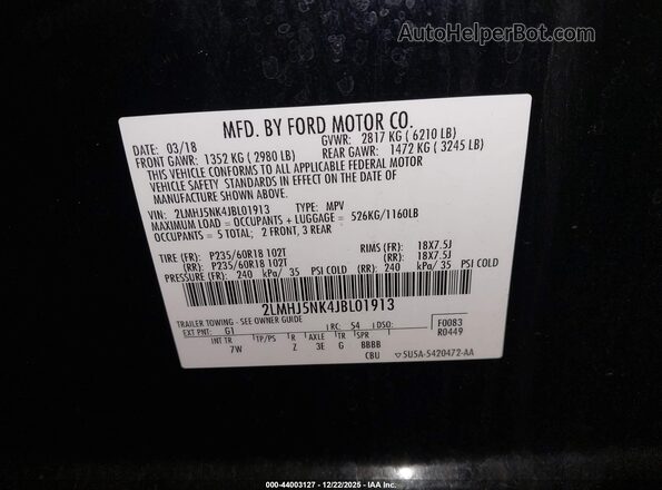 2LMHJ5NK4JBL01913 2018 LINCOLN MKT Black Widok komory silnika