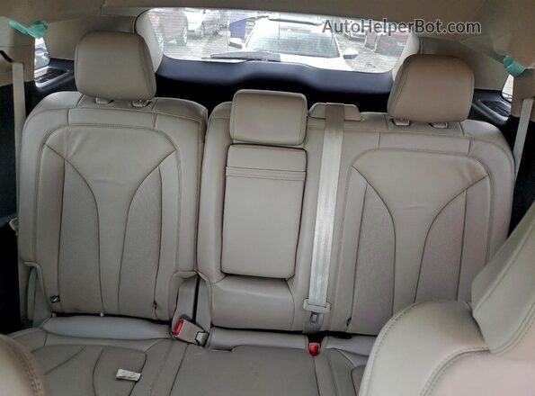 2LMPJ6J95MBL16543 2021 LINCOLN NAUTILUS White Вид задніх сидінь