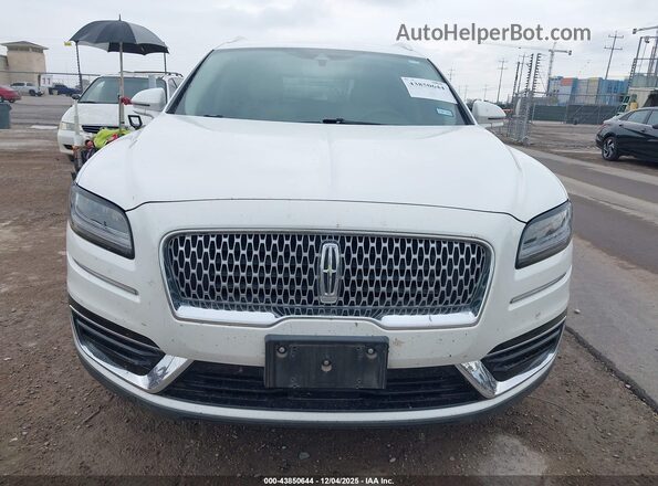 2LMPJ6J9XLBL30680 2020 LINCOLN NAUTILUS White Widok zestawu wskaźników