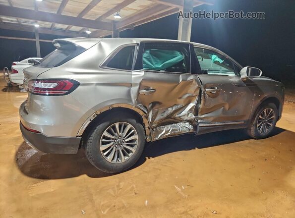 2LMPJ6J9XPBL04280 2023 LINCOLN NAUTILUS Tan Trasero derecho