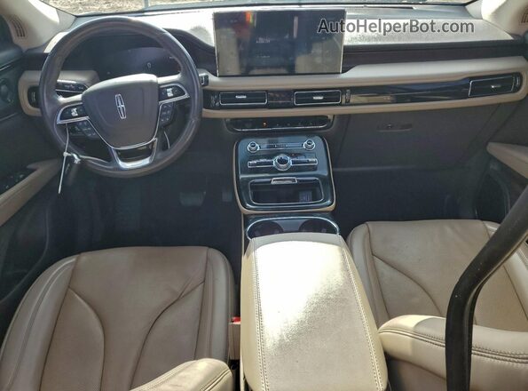 2LMPJ6K92MBL02730 2021 LINCOLN NAUTILUS Red Vista del salpicadero