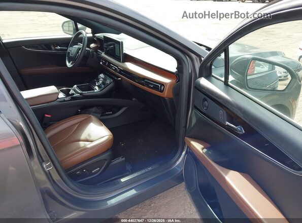 2LMPJ6K94MBL11512 2021 LINCOLN NAUTILUS Gray Вид салону спереду