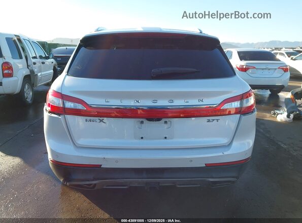 2LMPJ6LP3JBL41917 2018 LINCOLN MKX White 
