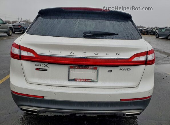 2LMPJ8JR2JBL45621 2018 LINCOLN MKX White 