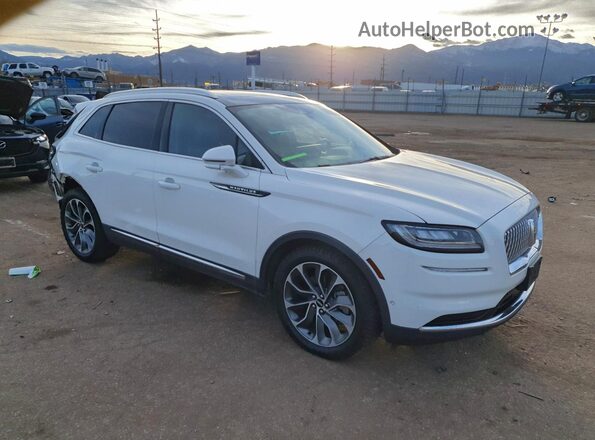 2LMPJ8K93MBL16728 2021 LINCOLN NAUTILUS White წინა მარჯვენა