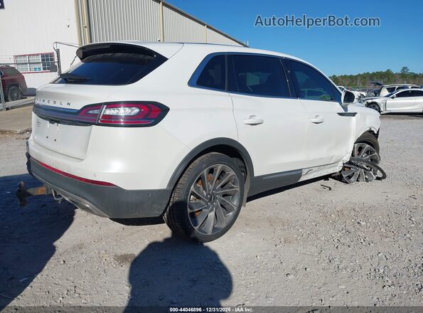 2LMPJ8K93NBL06069 2022 LINCOLN NAUTILUS White Trasero derecho
