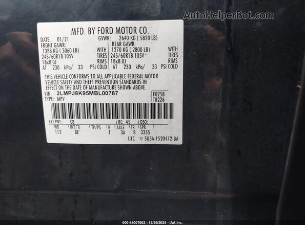 2LMPJ8K95MBL00787 2021 LINCOLN NAUTILUS Navy Vista del compartimento del motor