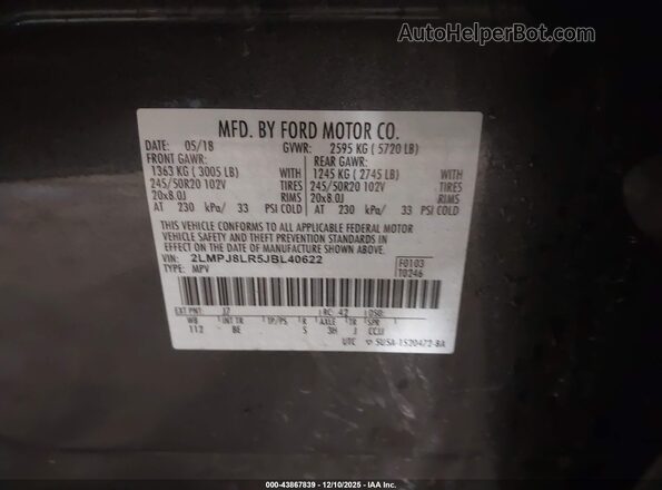 2LMPJ8LR5JBL40622 2018 LINCOLN MKX Gray Вид підкапотного простору