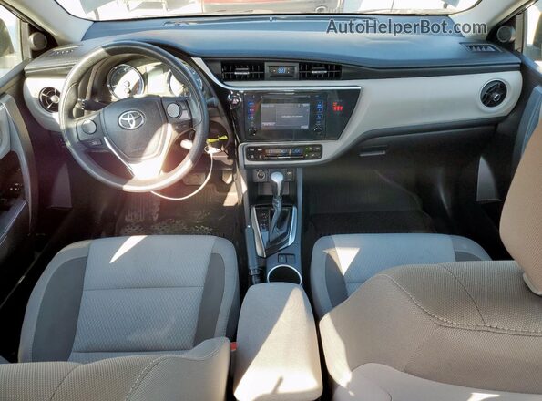 2T1BURHE0JC963909 2018 TOYOTA LL Blue წინა პანელის ხედი