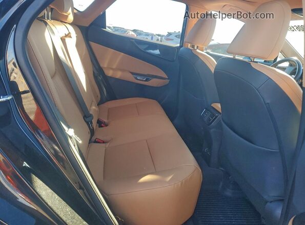 2T2AGCEZ2RC045190 2024 LEXUS NX Black Vista interior trasera