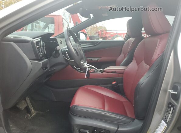 2T2AGCEZ4NC013142 2022 LEXUS NX Silver Front interior view