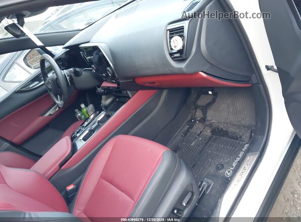 2T2AGCEZXSC084048 2025 LEXUS NX 350 White Widok wnętrza z przodu