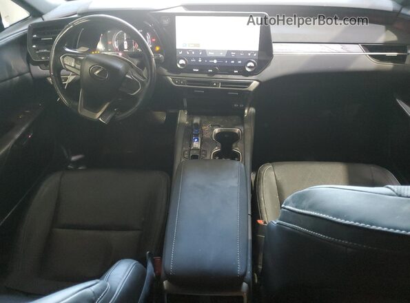 2T2BAMCA2PC023051 2023 LEXUS RX Белый Вид панели приборов