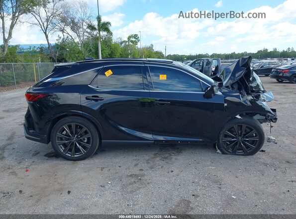 2T2BAMCA4RC041893 2024 LEXUS RX 350 Black Widok wnętrza z tyłu