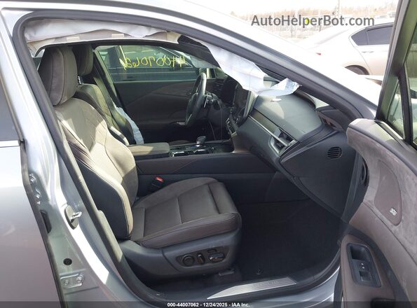 2T2BAMCA5RC067077 2024 LEXUS RX Silver Widok wnętrza z przodu