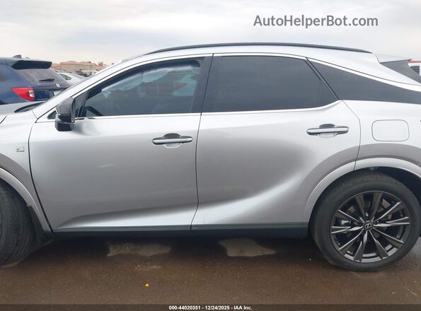 2T2BBMCA4SC072984 2025 LEXUS RX 350H Silver Панорамний вид салону 360°