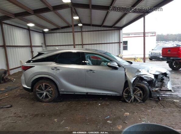 2T2BBMCA8RC027492 2024 LEXUS RX 350H Silver Vista interior trasera