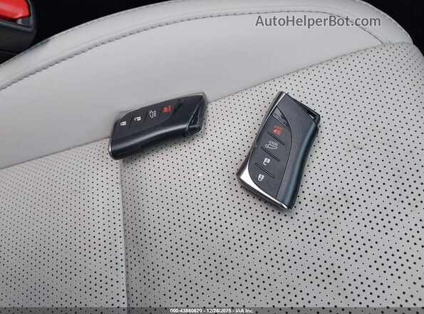 2T2BBMCA8RC027492 2024 LEXUS RX 350H Silver Vista del salpicadero