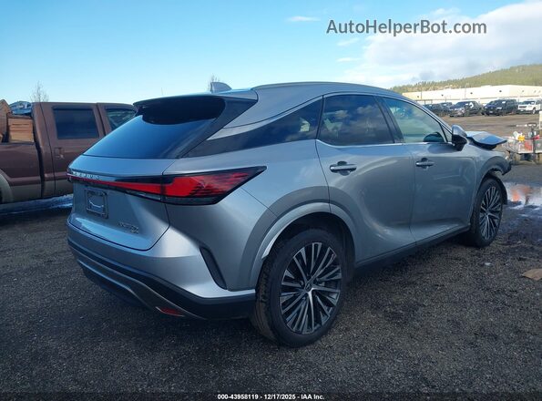 2T2BBMCAXPC003143 2023 LEXUS RX 350H Silver Trasero derecho