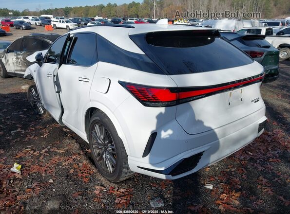 2T2BCMEA2PC001865 2023 LEXUS RX 500H Белый Задняя левая четверть