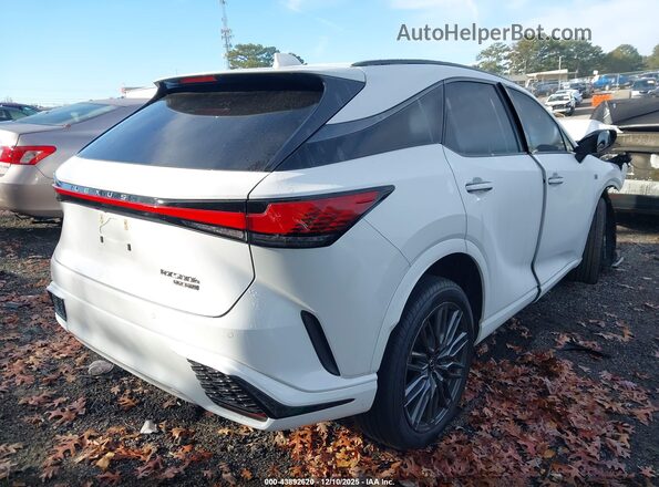2T2BCMEA2PC001865 2023 LEXUS RX 500H Белый Задняя правая четверть