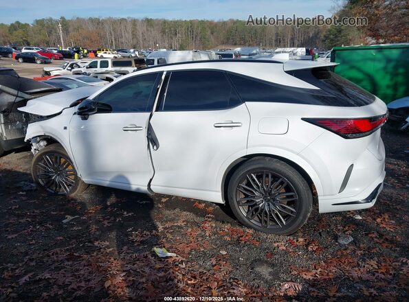2T2BCMEA2PC001865 2023 LEXUS RX 500H Белый Панорамный вид салона 360°