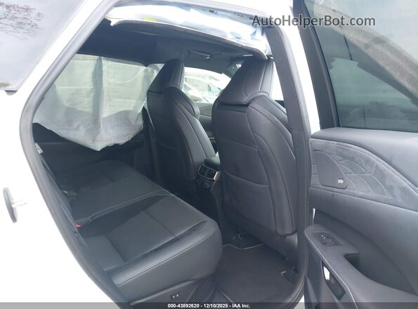 2T2BCMEA2PC001865 2023 LEXUS RX 500H Белый Вид наклейки с VIN-кодом