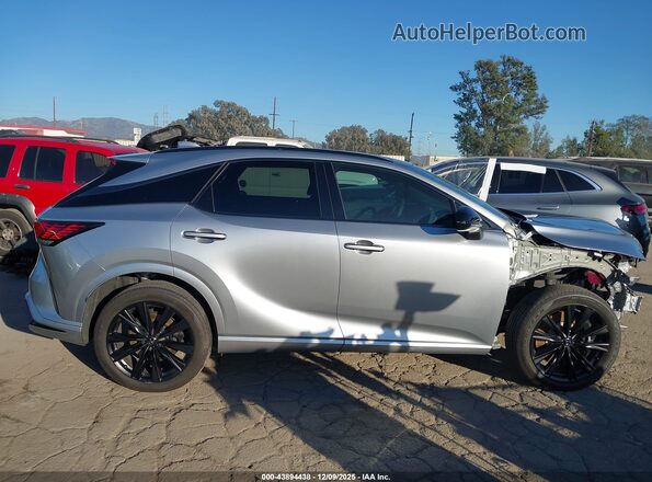 2T2BCMEA6PC001108 2023 LEXUS RX 500H Серебряный Панорамный вид салона 360°
