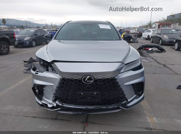 2T2BCMEA9PC002723 2023 LEXUS RX 500H Серебряный Вид задней части салона