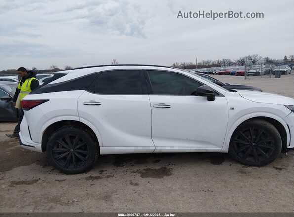 2T2BCMEA9RC012784 2024 LEXUS RX 500H White ხელსაწყოთა პანელის ხედი