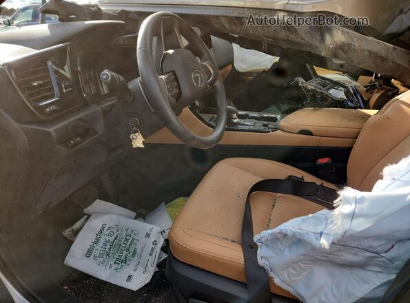 2T2GGCEZ3RC036945 2024 LEXUS NX Silver Вид салону спереду