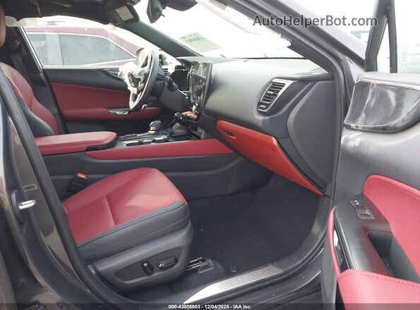 2T2GKCEZ2SC039596 2025 LEXUS NX 350H Gray Widok wnętrza z przodu