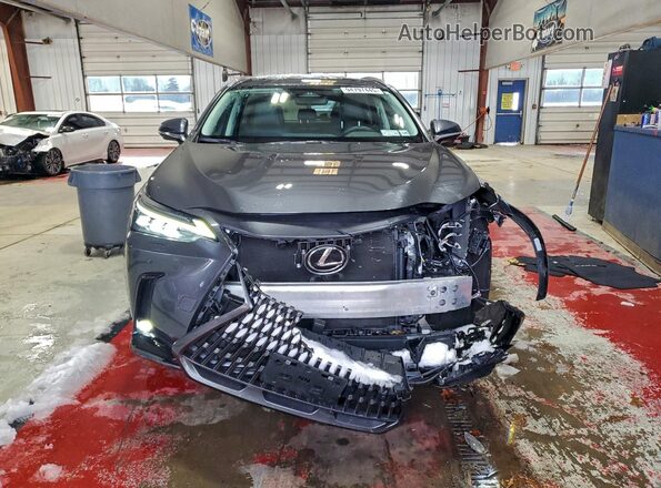 2T2HGCEZ1RC047608 2024 LEXUS NX Gray Widok z przodu