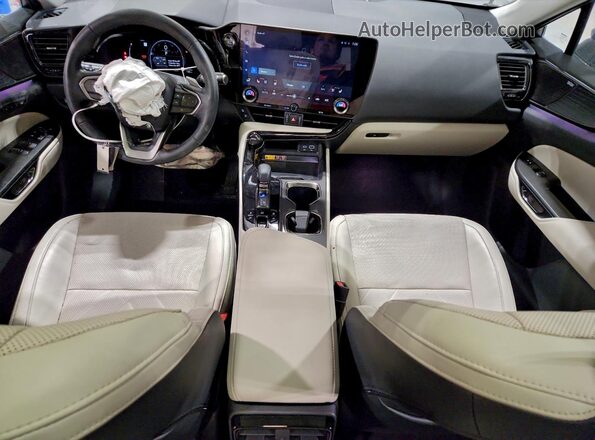 2T2HGCEZ7SC069683 2025 LEXUS NX Silver 