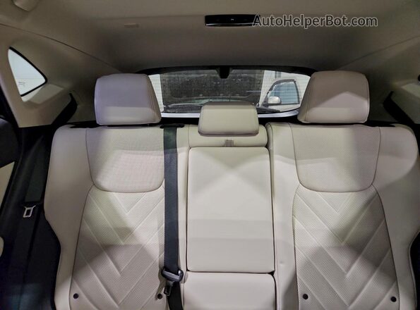 2T2HGCEZ7SC069683 2025 LEXUS NX Silver 