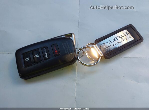 2T2HGMDA0LC043414 2020 LEXUS RX 450H Серебряный Вид панели приборов